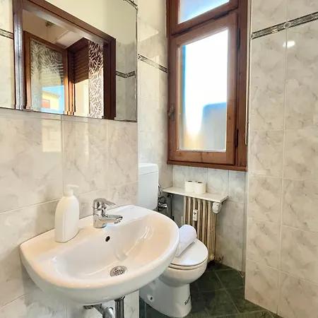 Florentine شقة
