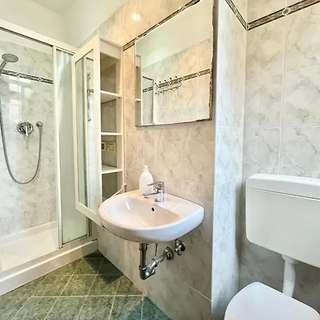 Apartment Florentine